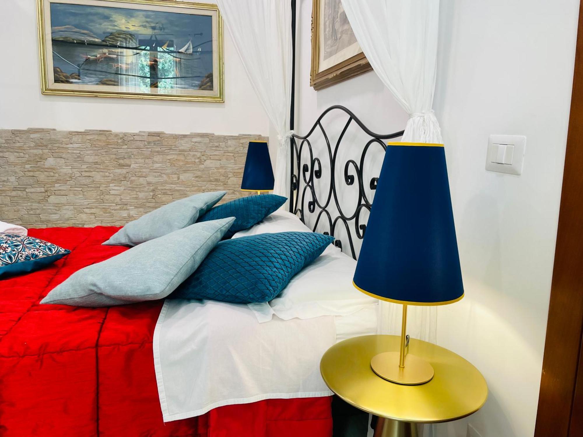 Colosseum-Apartments Рим Екстериор снимка